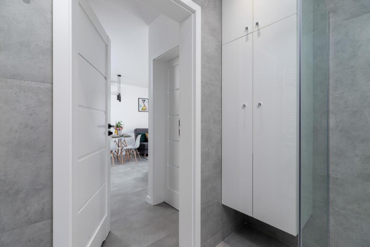 Lux Apartment Grzegorzecka Estate Cracow By Renters Prestige Kraków Exteriör bild
